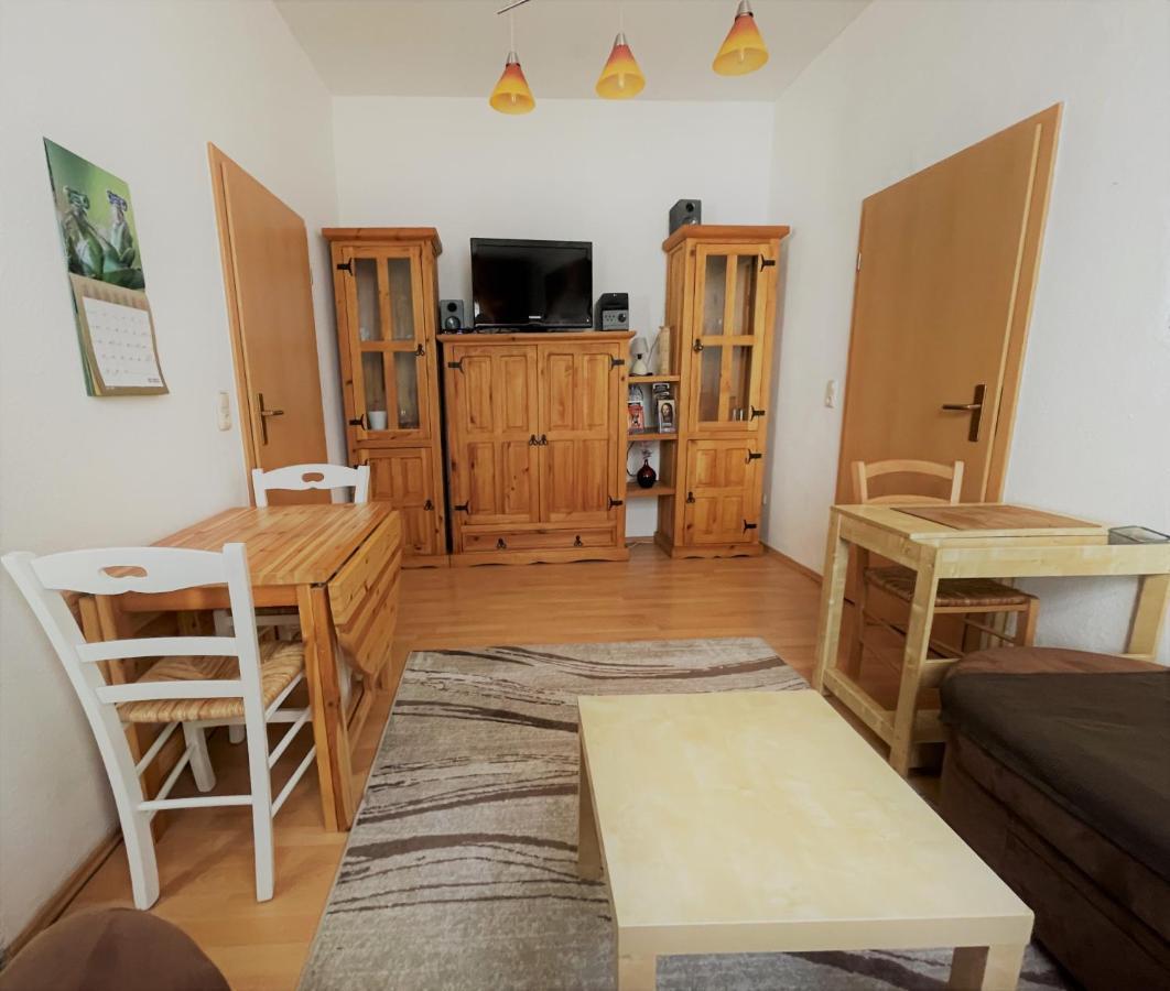 2-Raum Ferienwohnung In Connewitz Lipcse Kültér fotó
